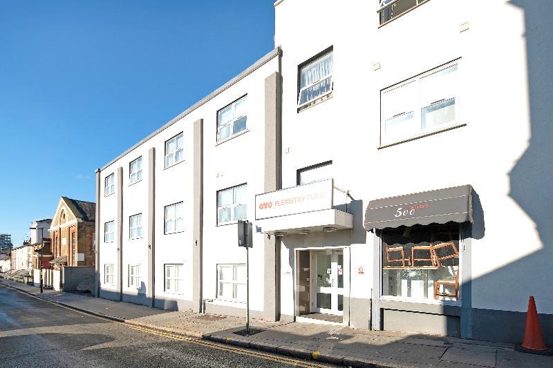 Flexistay Tulsi Aparthotel Croydon Exterior photo